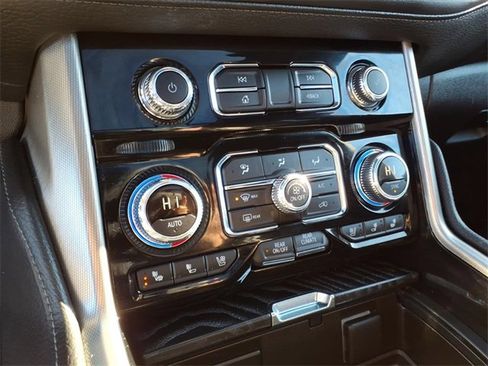 Used 2024 GMC Yukon XL Denali w/ LPO, Floor Liner Package image 21