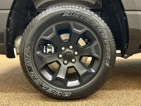 New 2026 RAM 1500 Express AWD/4WD image 27