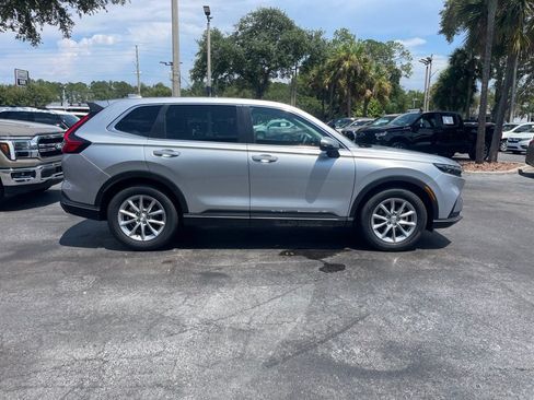 Used 2026 Honda CR-V EX image 5
