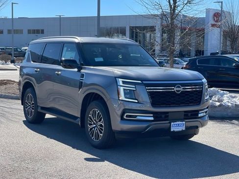 New 2025 Nissan Armada SL image 3