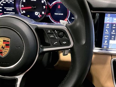 Certified 2019 Porsche Panamera 4 image 24