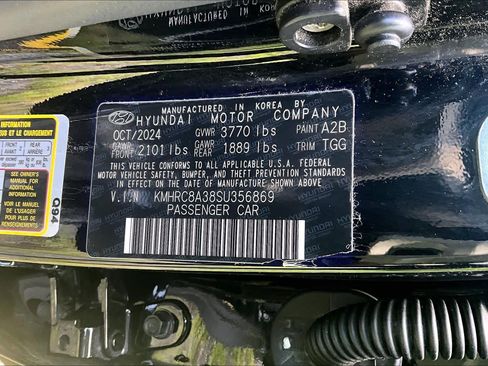 Used 2025 Hyundai Venue SEL FWD image 34