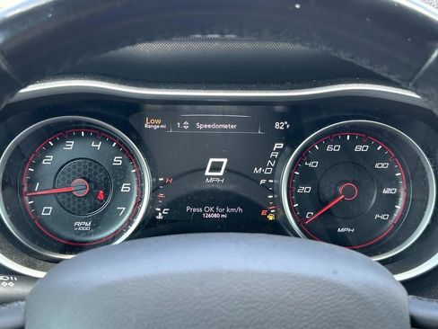 Used 2016 Dodge Charger SXT w/ Driver Confidence Group RWD image 27