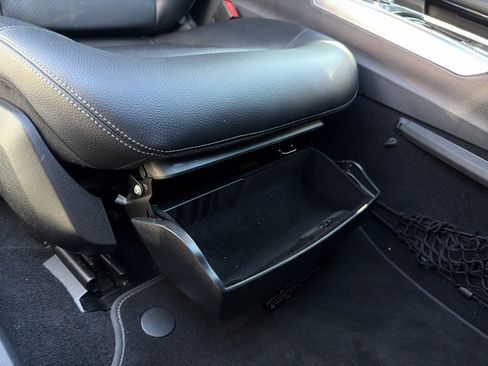 Used 2016 Mercedes-Benz E 350 Sedan image 42