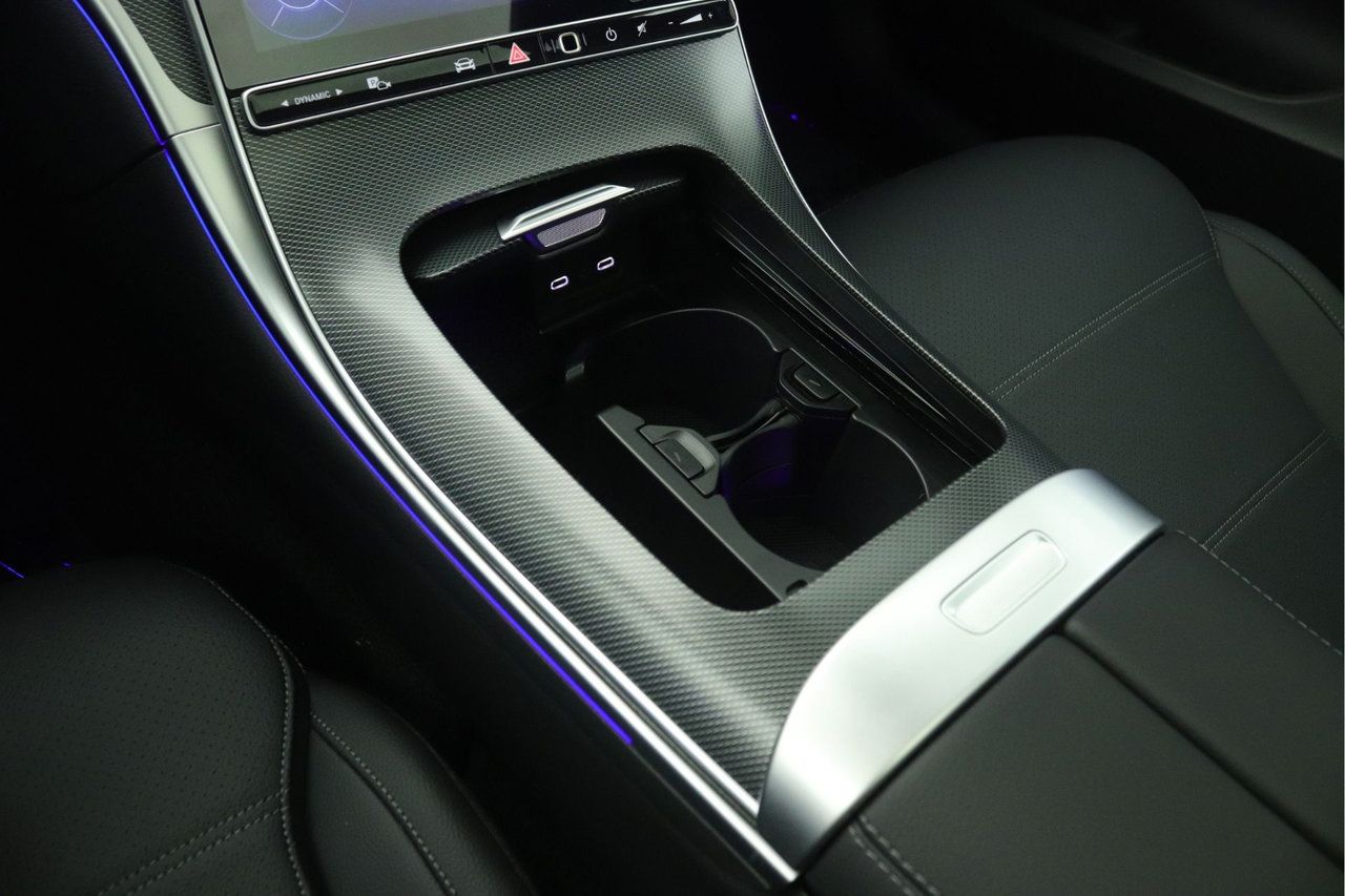 New 2026 Mercedes-Benz C 300 Sedan image 6