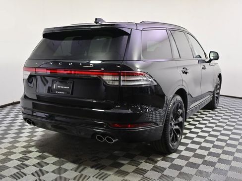 New 2026 Lincoln Aviator AWD image 6