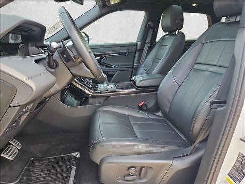 Used 2020 Land Rover Range Rover Evoque R-Dynamic SE image 17