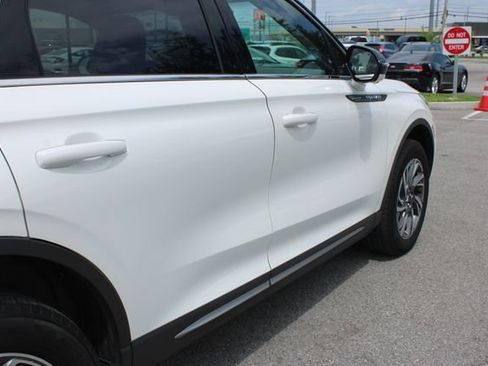 Used 2023 Lincoln Corsair AWD w/ Equipment Group 101A image 48