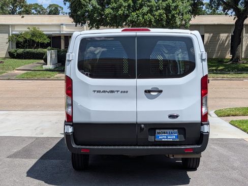 Used 2024 Ford Transit 250 Low Roof w/ Exterior Upgrade Package RWD image 6