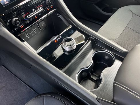 New 2026 Jeep Grand Cherokee L Laredo AWD/4WD image 23
