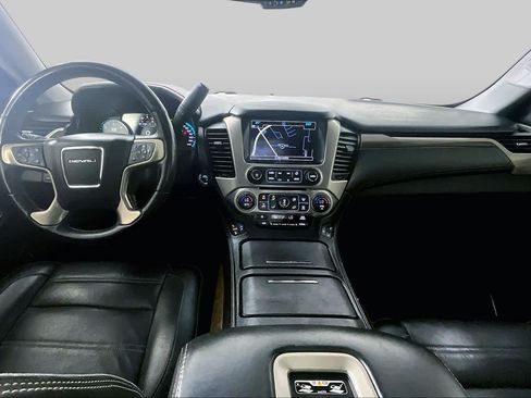 Used 2019 GMC Yukon Denali w/ Denali Ultimate Package RWD image 14