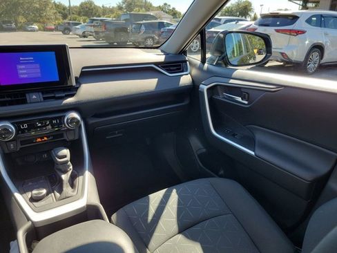 Used 2024 Toyota RAV4 AWD Hybrid image 23