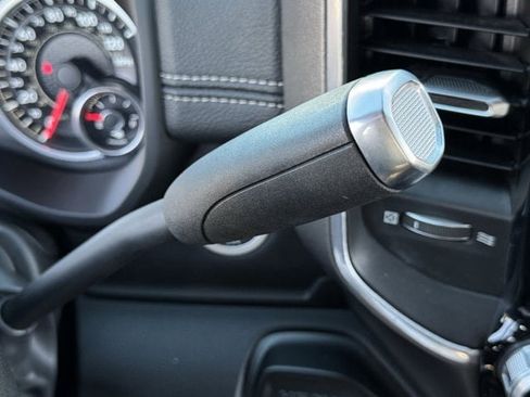 Used 2021 RAM 2500 Laramie w/ Night Edition image 24