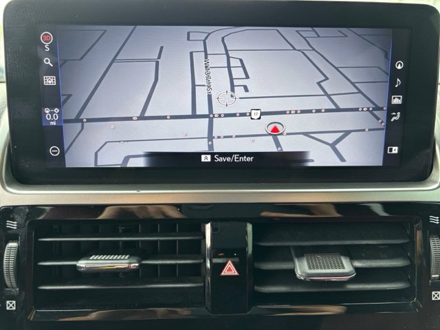 Used 2022 Lexus GX 460 Luxury w/ Accessory Package AWD/4WD image 18