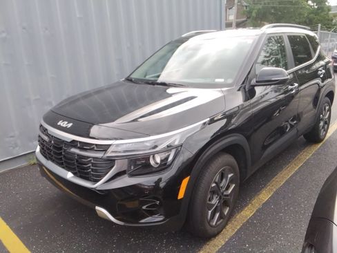 Used 2024 Kia Seltos S AWD/4WD image 7