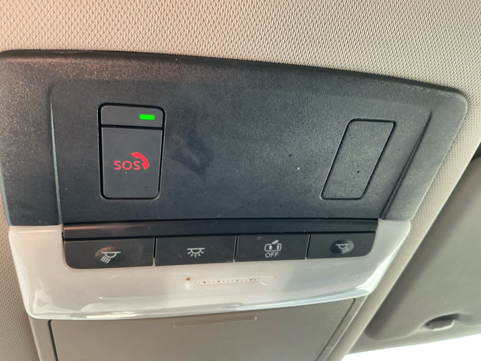 Used 2023 Nissan Rogue SV AWD/4WD image 17