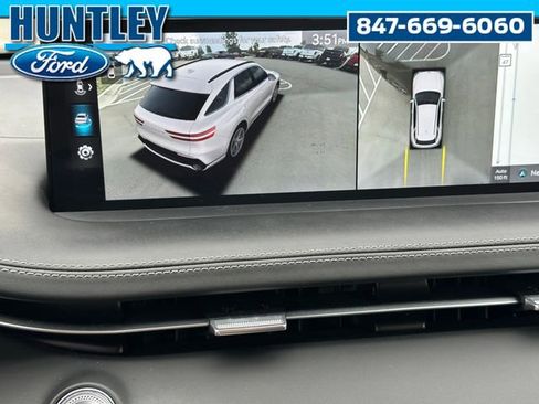 Used 2023 Genesis GV70 3.5T Sport w/ Sport Prestige Package image 31