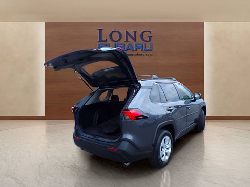 Used 2019 Toyota RAV4 LE w/ Carpet Mat Package AWD/4WD image 11