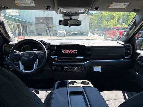 New 2026 GMC Sierra 1500 Elevation AWD/4WD image 14