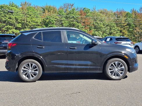 Used 2023 Buick Encore GX Select w/ Sport Touring Package image 7