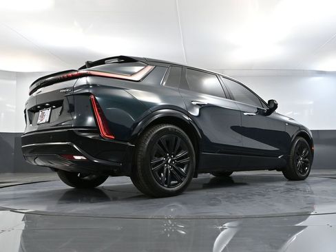 Used 2024 Cadillac Lyriq Luxury image 54