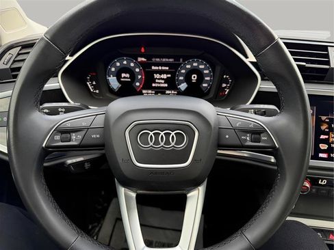 Used 2022 Audi Q3 2.0T Premium w/ Convenience Package AWD/4WD image 46