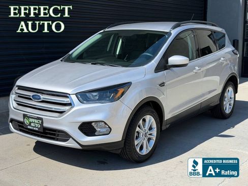 Used 2018 Ford Escape SE AWD/4WD image 1