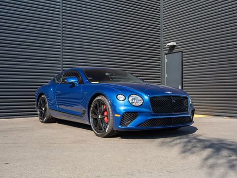 Used 2024 Bentley Continental GT AWD/4WD image 7