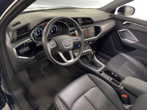 Used 2023 Audi Q3 2.0T Premium Plus w/ Premium Plus Package image 4