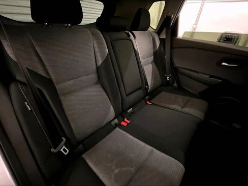 Used 2023 Nissan Rogue SV image 26