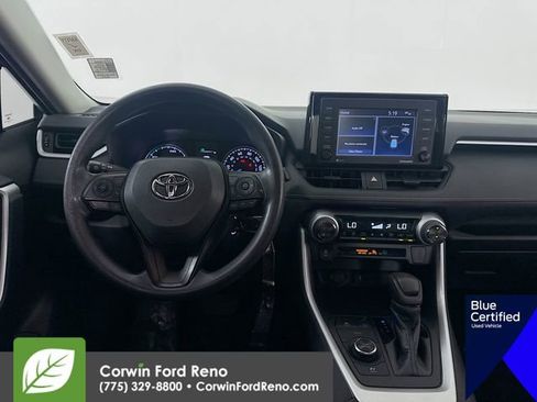 Used 2021 Toyota RAV4 LE image 22