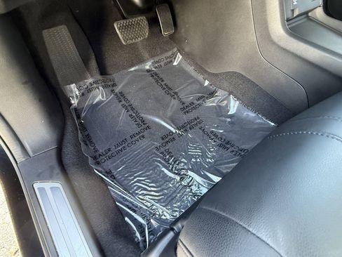 Used 2024 Acura RDX SH-AWD image 17