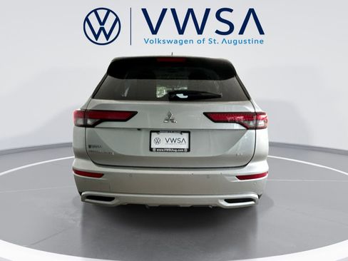 Used 2024 Mitsubishi Outlander SE FWD image 6