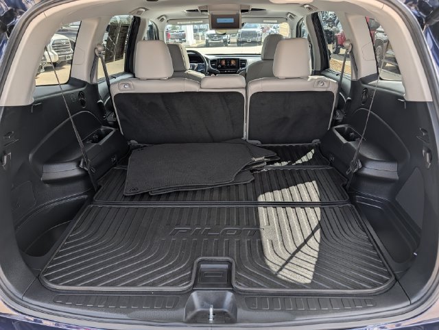 Used 2022 Honda Pilot Touring image 29