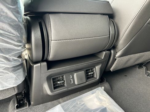 New 2026 Chevrolet Silverado 3500 LT w/ Trail Boss Package image 30