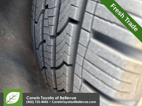 Used 2012 Jeep Grand Cherokee Limited image 14