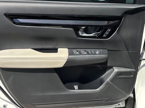 Used 2025 Honda CR-V EX-L image 19