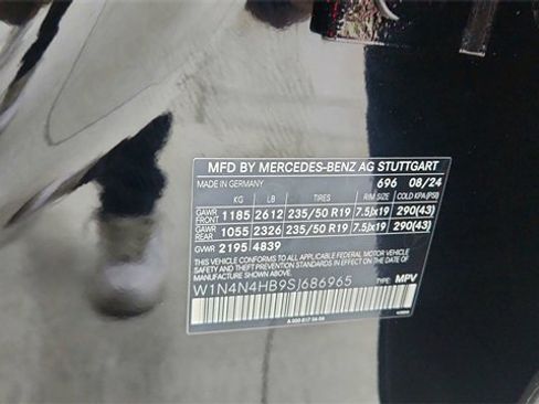 Used 2025 Mercedes-Benz GLA 250 4MATIC image 69