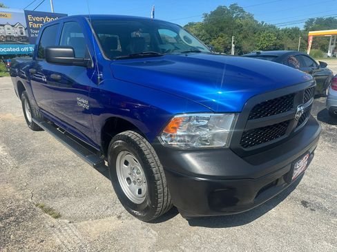Used 2018 RAM 1500 Tradesman w/ Popular Equipment Group AWD/4WD image 9