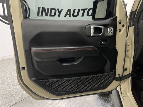 Used 2020 Jeep Gladiator Rubicon AWD/4WD image 14