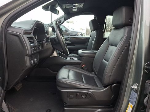 Used 2023 Chevrolet Tahoe LT image 15