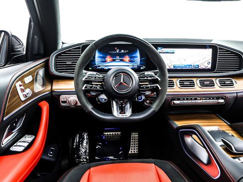 Used 2024 Mercedes-Benz GLE 63 AMG S image 5