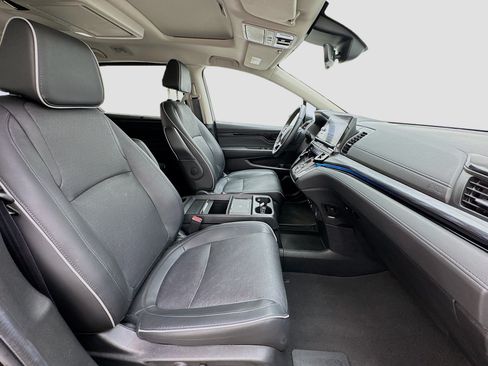 Used 2025 Honda Odyssey Elite image 22