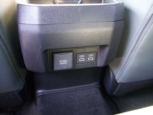 Used 2026 Toyota Tacoma 4x4 Double Cab Hybrid image 16