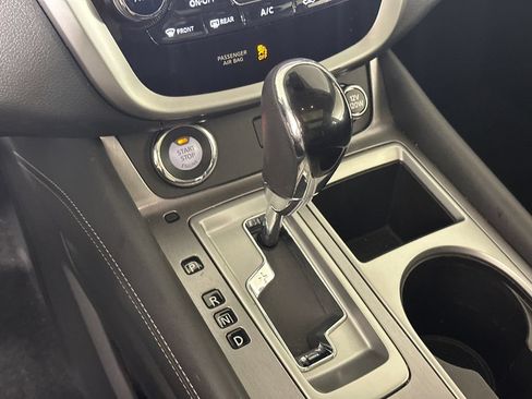 Used 2020 Nissan Murano SL w/ Moonroof Package FWD image 31