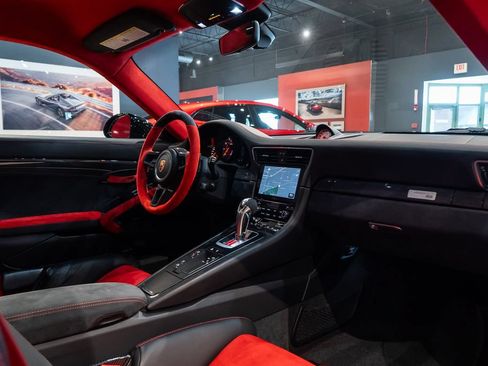 Used 2018 Porsche 911 GT2 RS RWD image 52