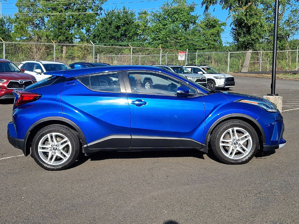 Certified 2020 Toyota C-HR LE FWD image 33
