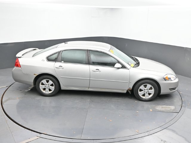 Used 2008 Chevrolet Impala LT w/ Luxury Edition Package FWD image 33