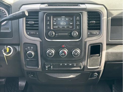 Used 2018 RAM 2500 Tradesman w/ Popular Equipment Group image 17