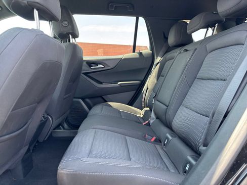 Used 2025 Chevrolet Equinox LT FWD image 27